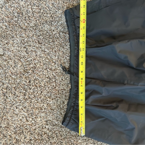 FootJoy Golf 3 Piece DryJoy Rain Jacket/ Pants and
Shirt Set - Picture 14 of 14